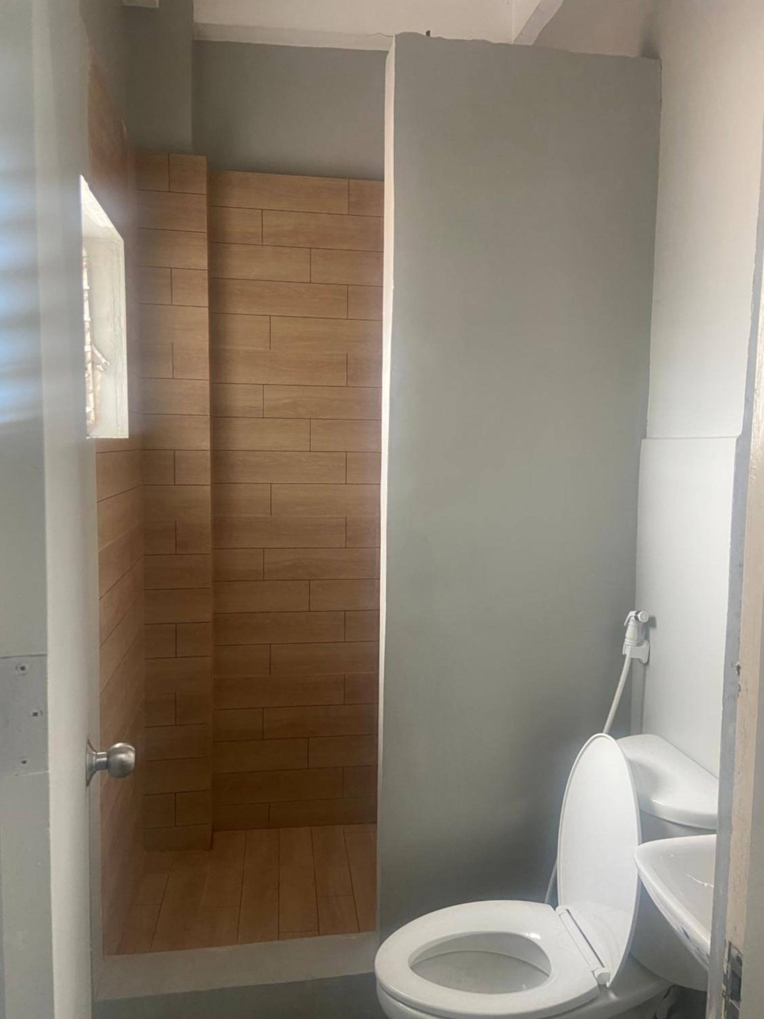 Lime Lite Manila Hostel Makati City Zewnętrze zdjęcie